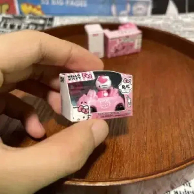 Classic Toys Hkse Miniature Toy Action Figures Mini Model Playhouse Toy Tabletop Decorations